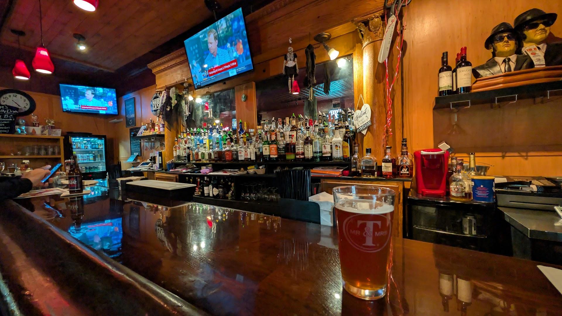 Tim's Pizzeria And Pub